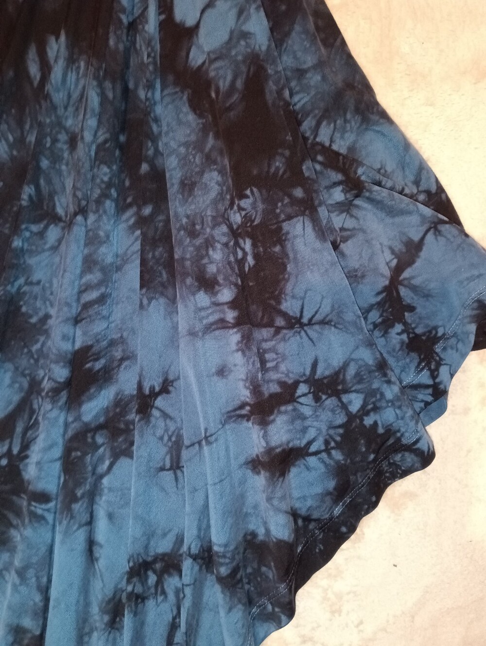 YFB XS Tie-Dye Stretch Navy Blue Long-Sleeve Knot Front Dress - Picture 5 of 5
